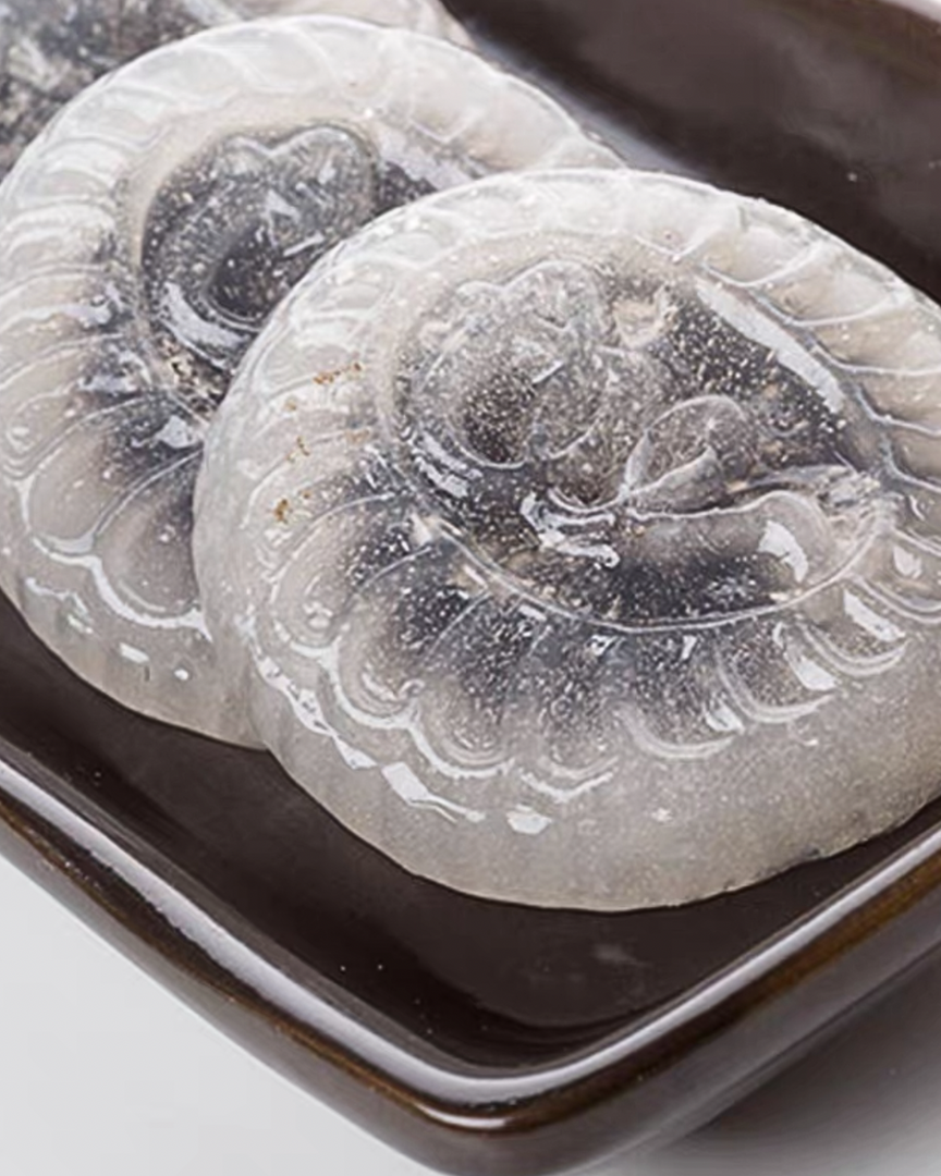 Black Sesame Crystal Cake