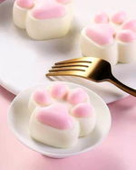 Load image into Gallery viewer, Cat's Paw Cheesecake