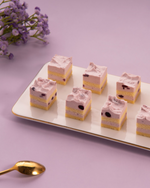 将图片加载到图库查看器中,蓝莓慕斯蛋糕