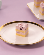 将图片加载到图库查看器中,蓝莓慕斯蛋糕