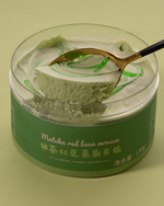 将图片加载到图库查看器中，抹茶红豆慕斯蛋糕