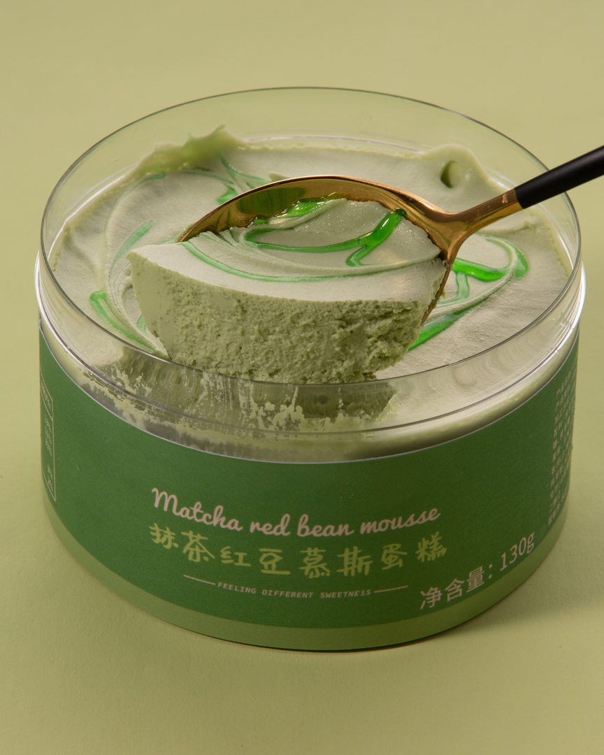 抹茶红豆慕斯蛋糕