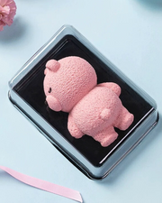 小熊草莓慕斯蛋糕